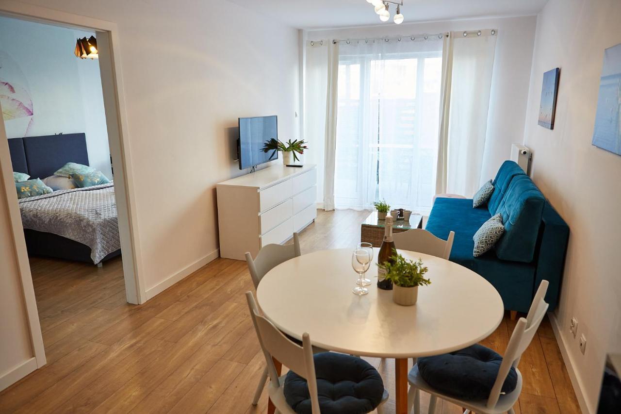 Apartamentyprzymorzu Baltycki Z Miejscem Postojowym I Ogrodkiem Колобжег Екстериор снимка