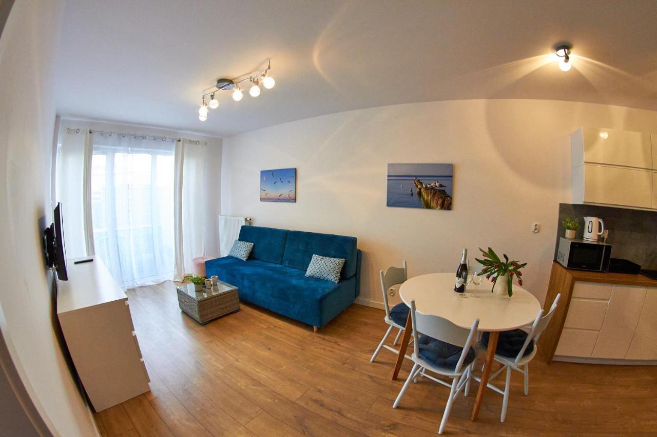 Apartamentyprzymorzu Baltycki Z Miejscem Postojowym I Ogrodkiem Колобжег Екстериор снимка